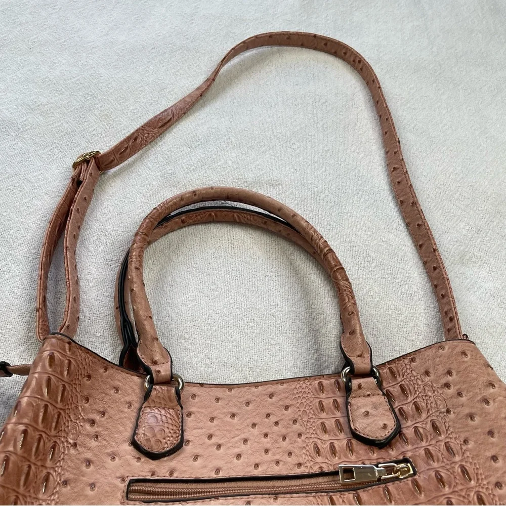 Elegant Caramel & Brown Textured‎ Handbag and Wallet Set. Shoulder